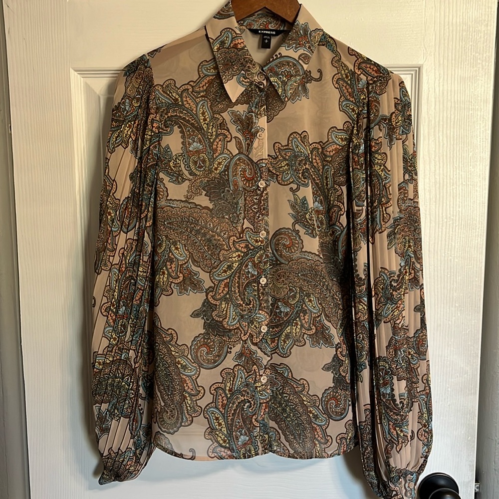 Express Button Down Blouse, size small